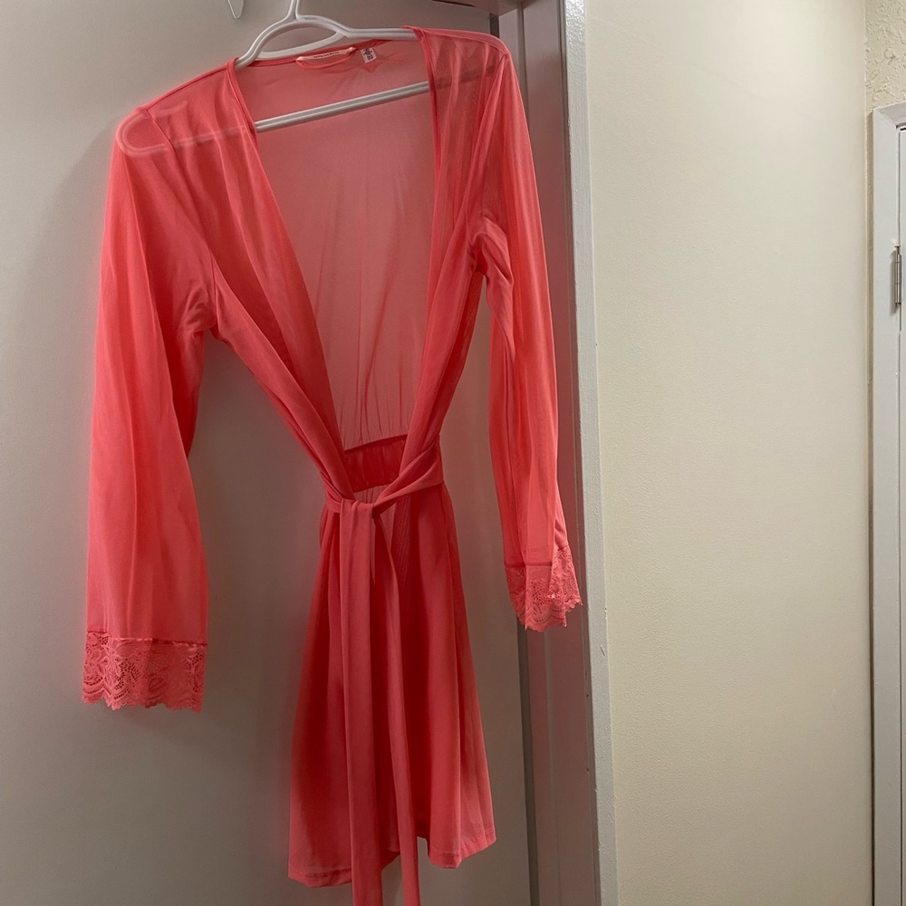 La Vie En Rose Night Gown